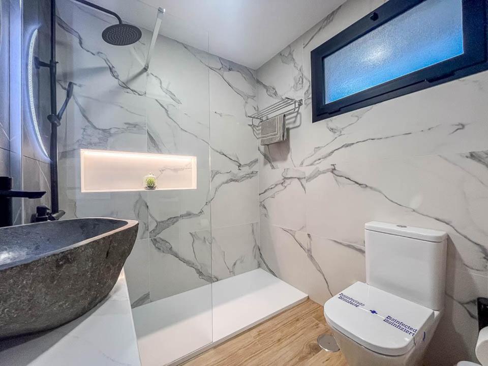 El Bunker Luxury Suite En Playa Del Hombre Con Vista Al Mar المظهر الخارجي الصورة